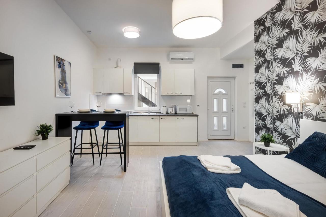 Modern Stay In Authentic Central Area Budapest Esterno foto