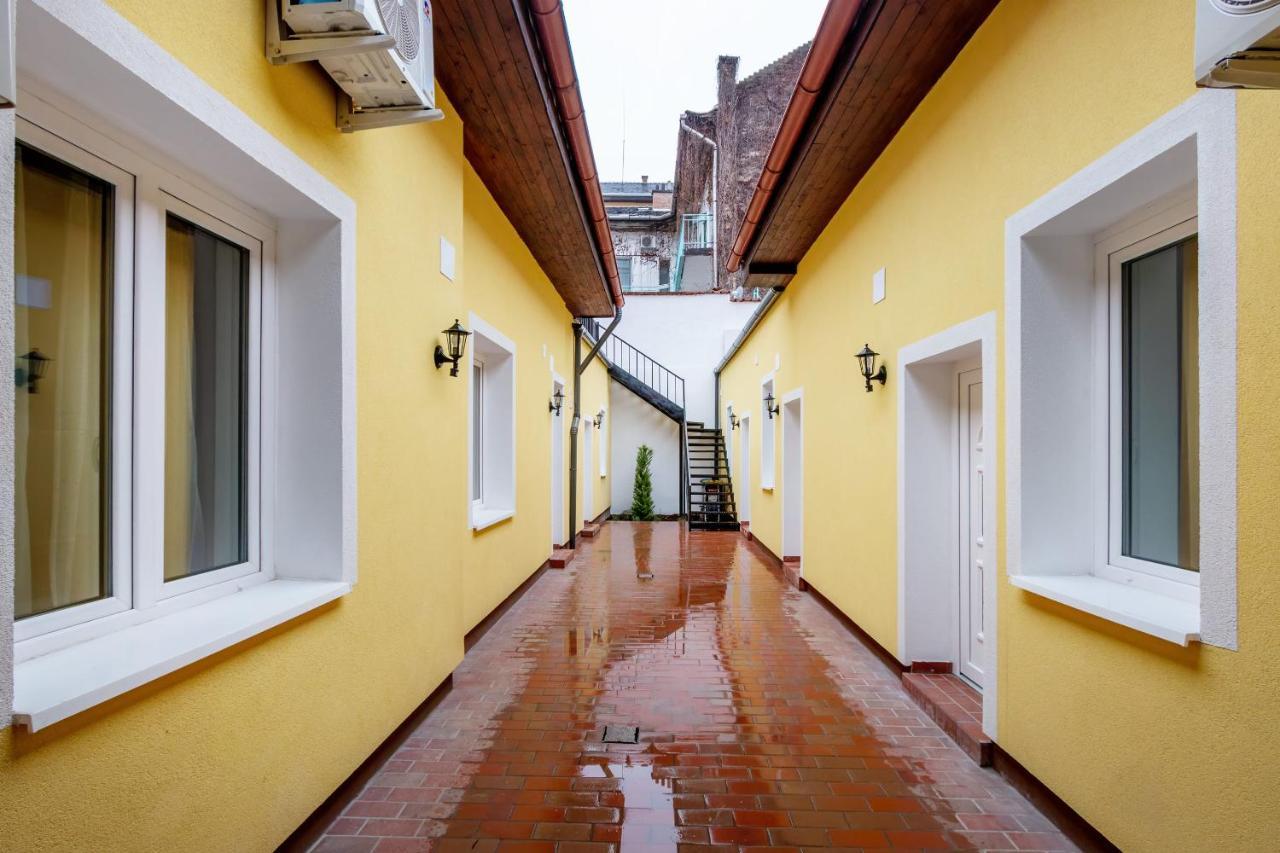 Modern Stay In Authentic Central Area Budapest Esterno foto