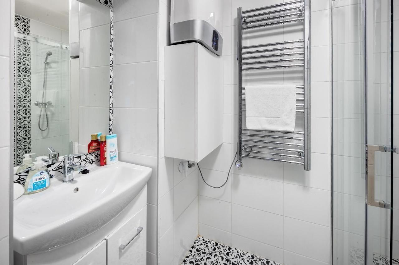 Modern Stay In Authentic Central Area Budapest Esterno foto