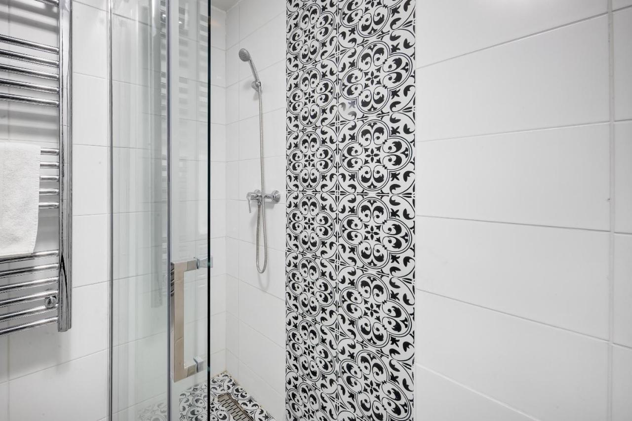 Modern Stay In Authentic Central Area Budapest Esterno foto